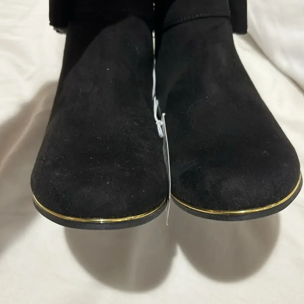 Childrens place 2 black ankle black boot gold accents side bow side zip nwt